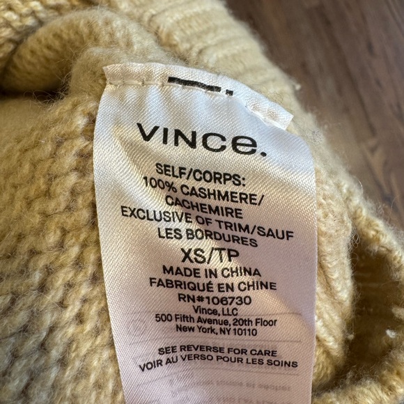 Vince size xs 100% Cashmere sweater - Picture 5 of 5